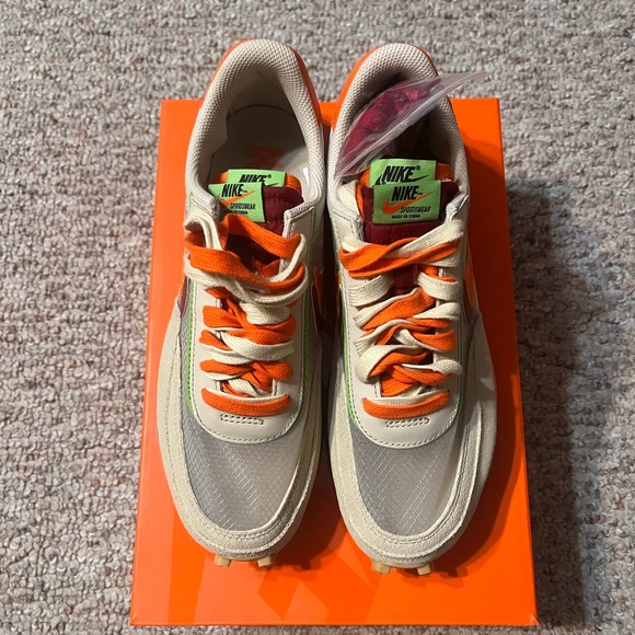 Nike Other - EUC Nike LD Waffle Sacai - men’s 8/women’s 9.5